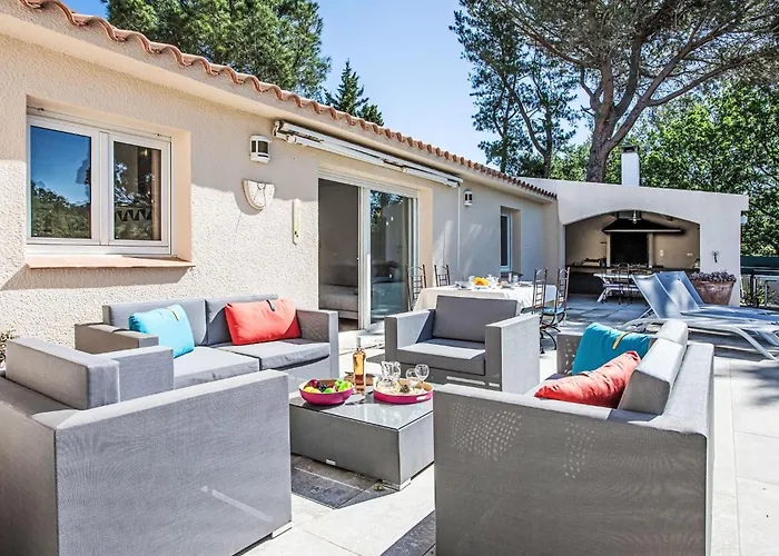 펜션 Cote Sud By Interhome Fourques (Pyrenees-Orientales)